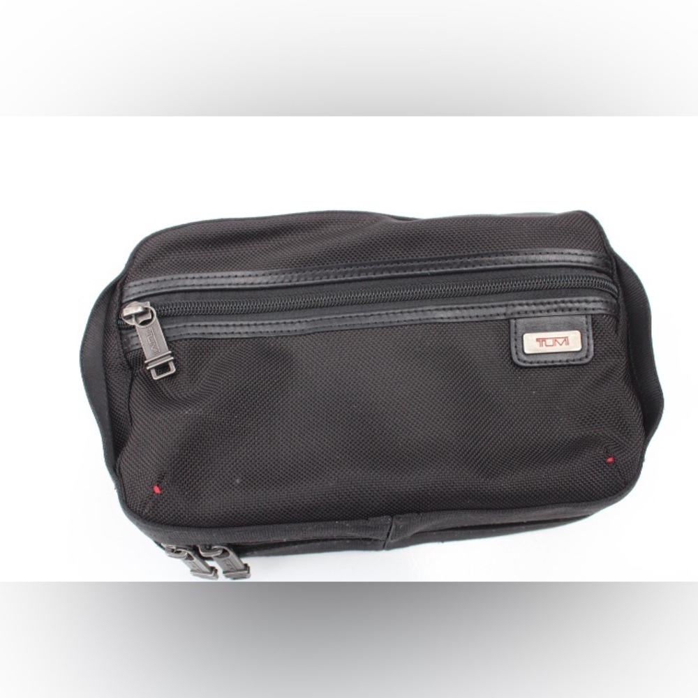 Tumi Alpha Bravo Riley Travel Kit